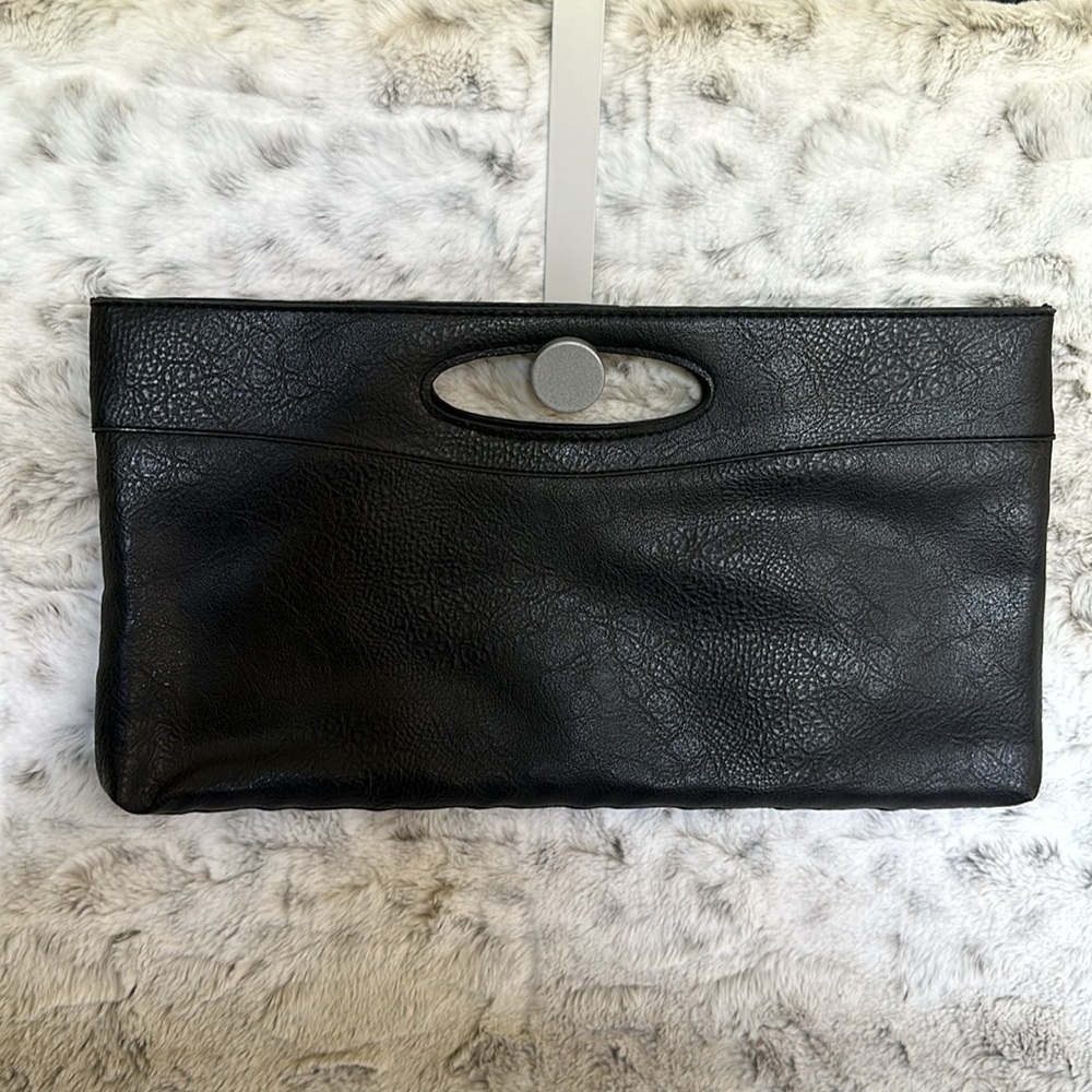 Black Zipper Clutch - Picture 2 of 6